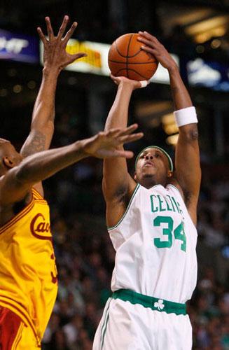 投入到外野 投入到外野